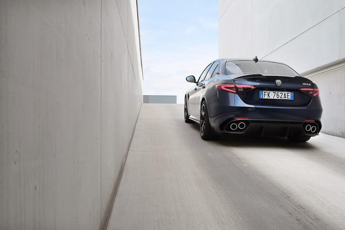 rijtest-alfa-romeo-giulia-quadrifoglio