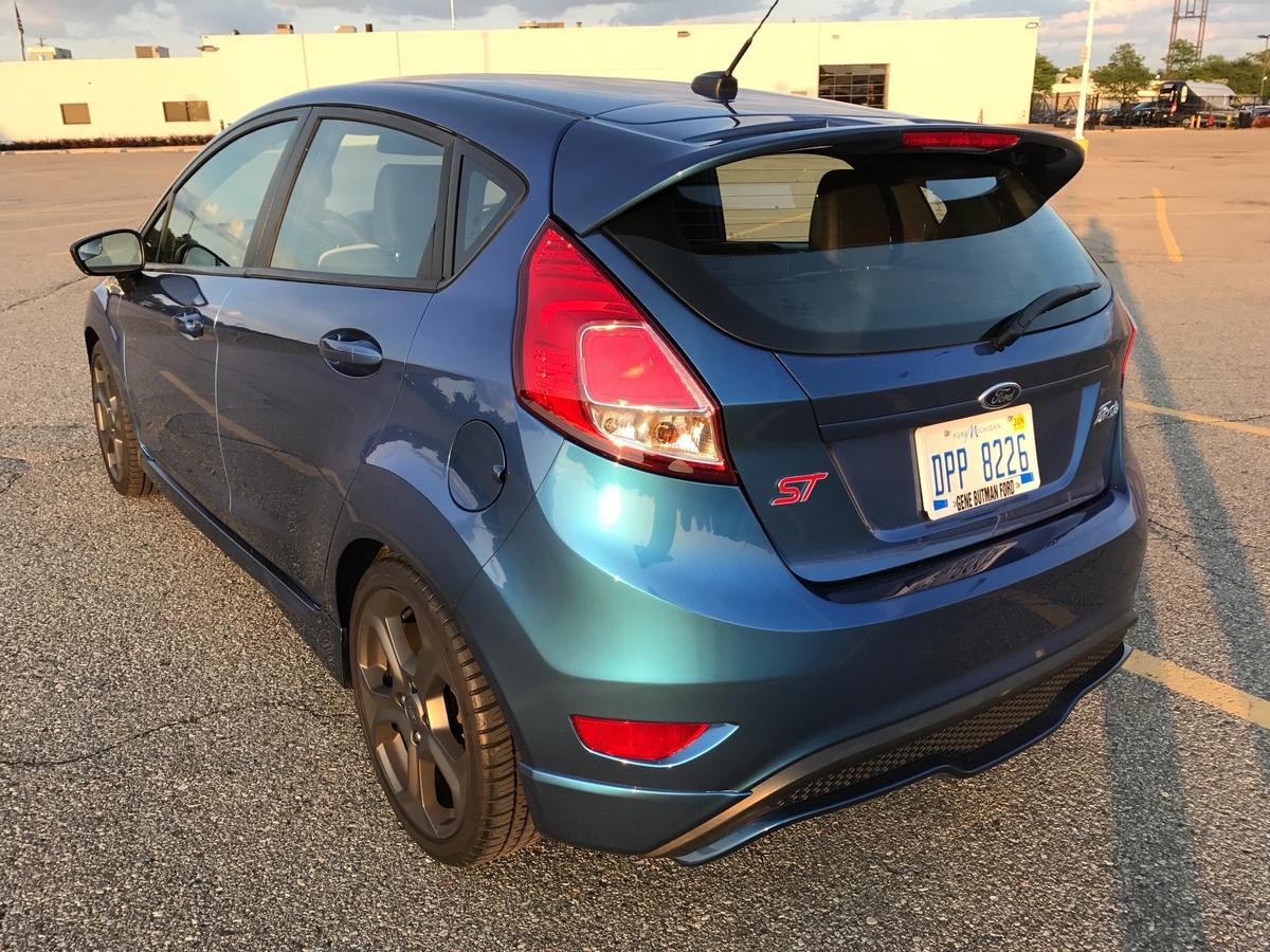 ford-fiesta-liquid-blue-uniek