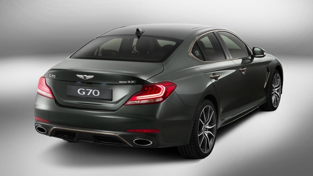 genesis-g70