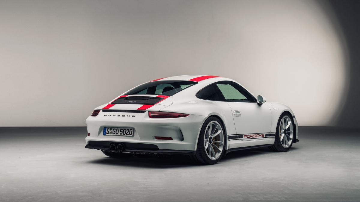 2016-porsche-911-r