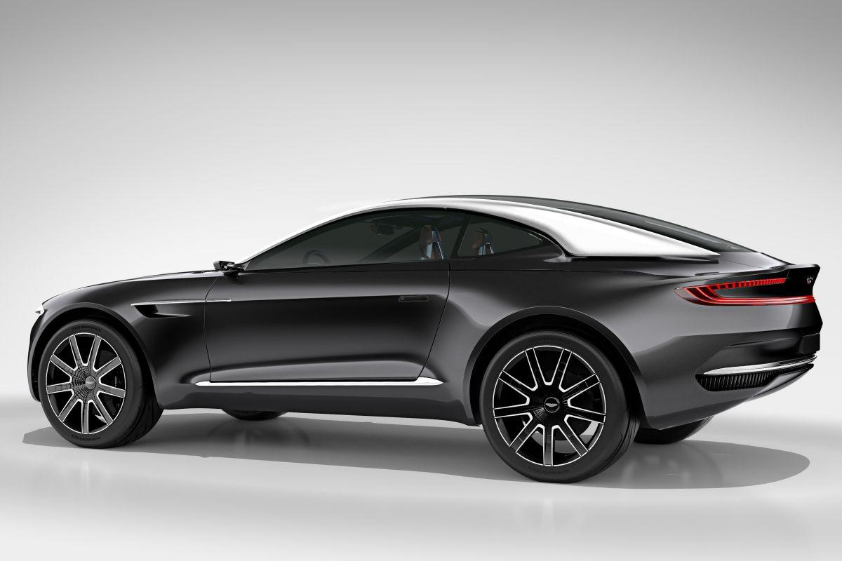 aston_martin_dbx