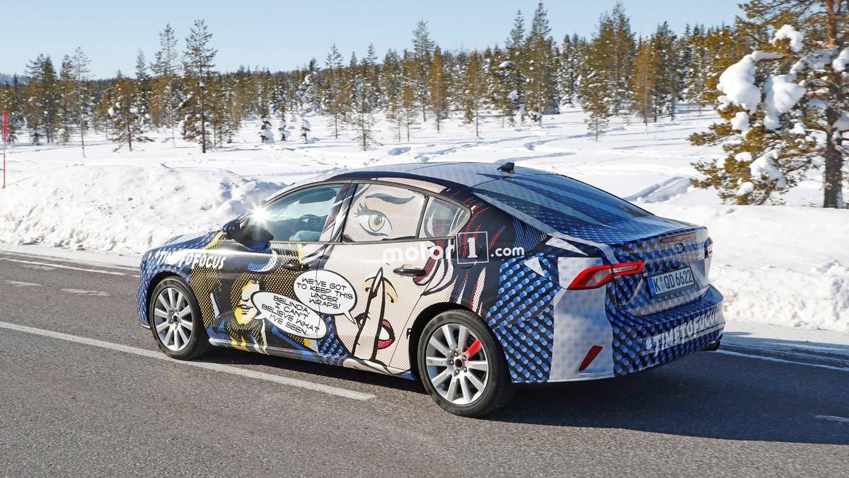 ford-focus-sedan-spyshot-popart