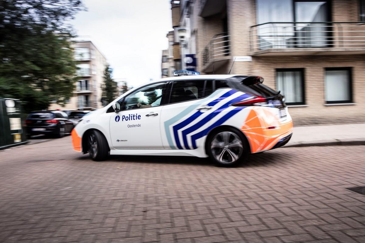 nissan-leaf-politie-2018-04