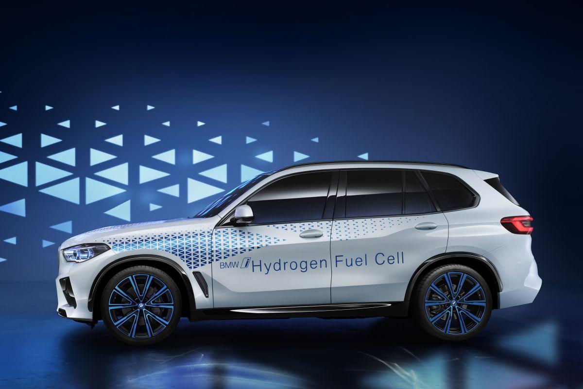 BMW-i-Hydrogen-Next-Development-Vehicle_0