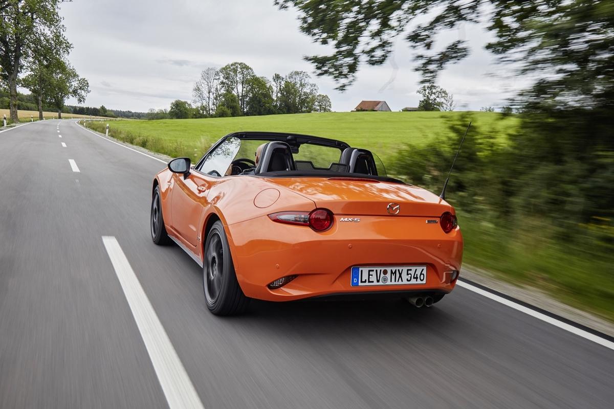 Mazda MX-5 30th edition rijtest