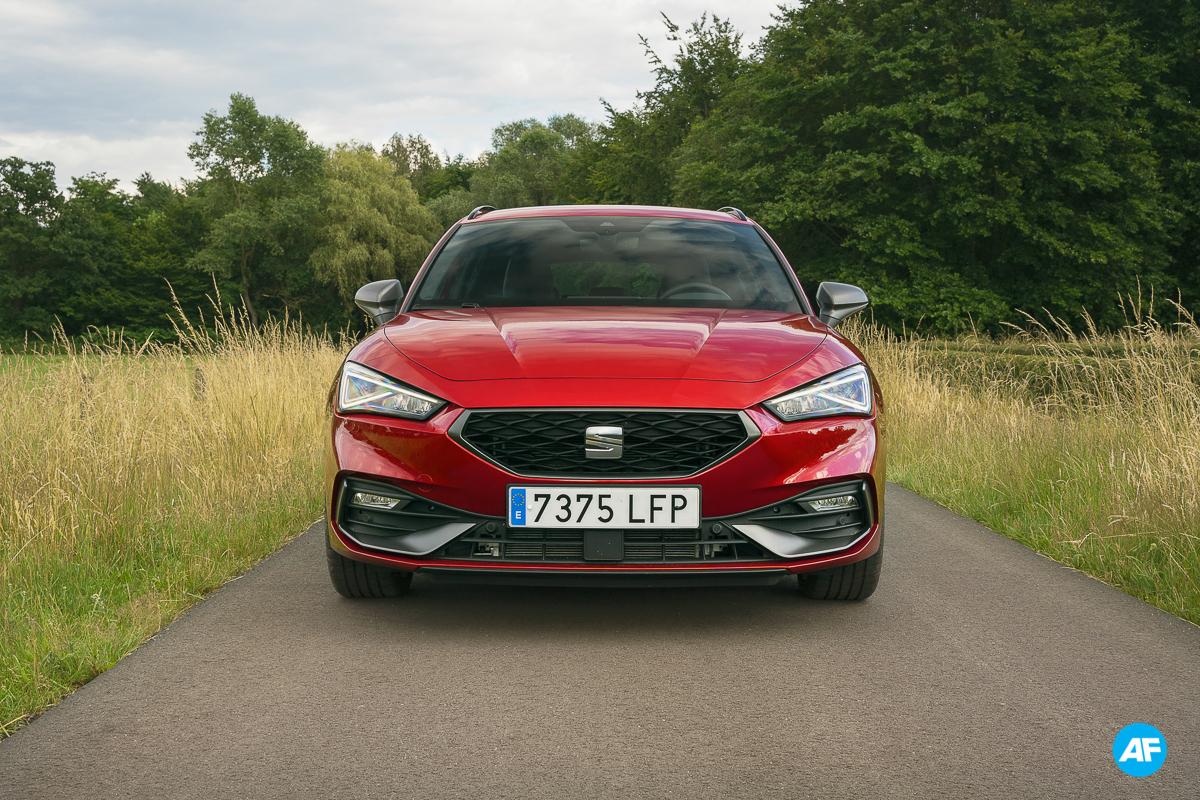 Seat Leon 2020 rijtest Break hatchback video