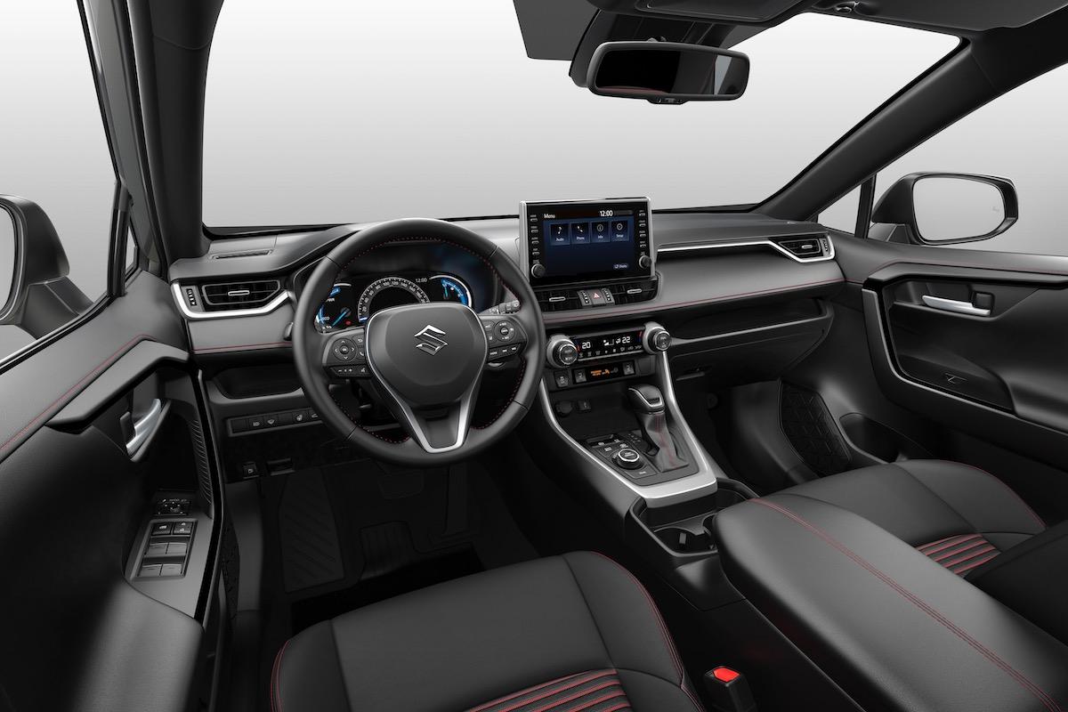 Suzuki Across 2021 interieur