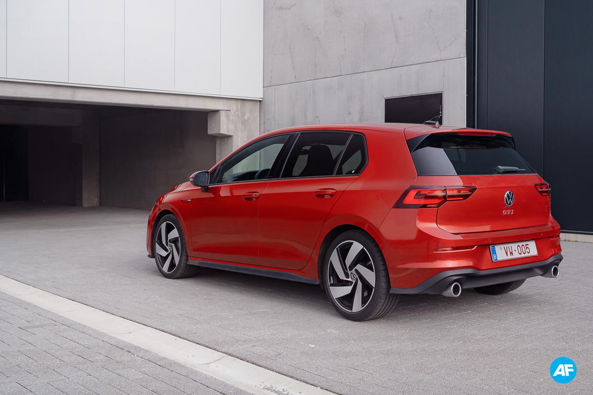 Volkswagen Golf GTI 2021 test