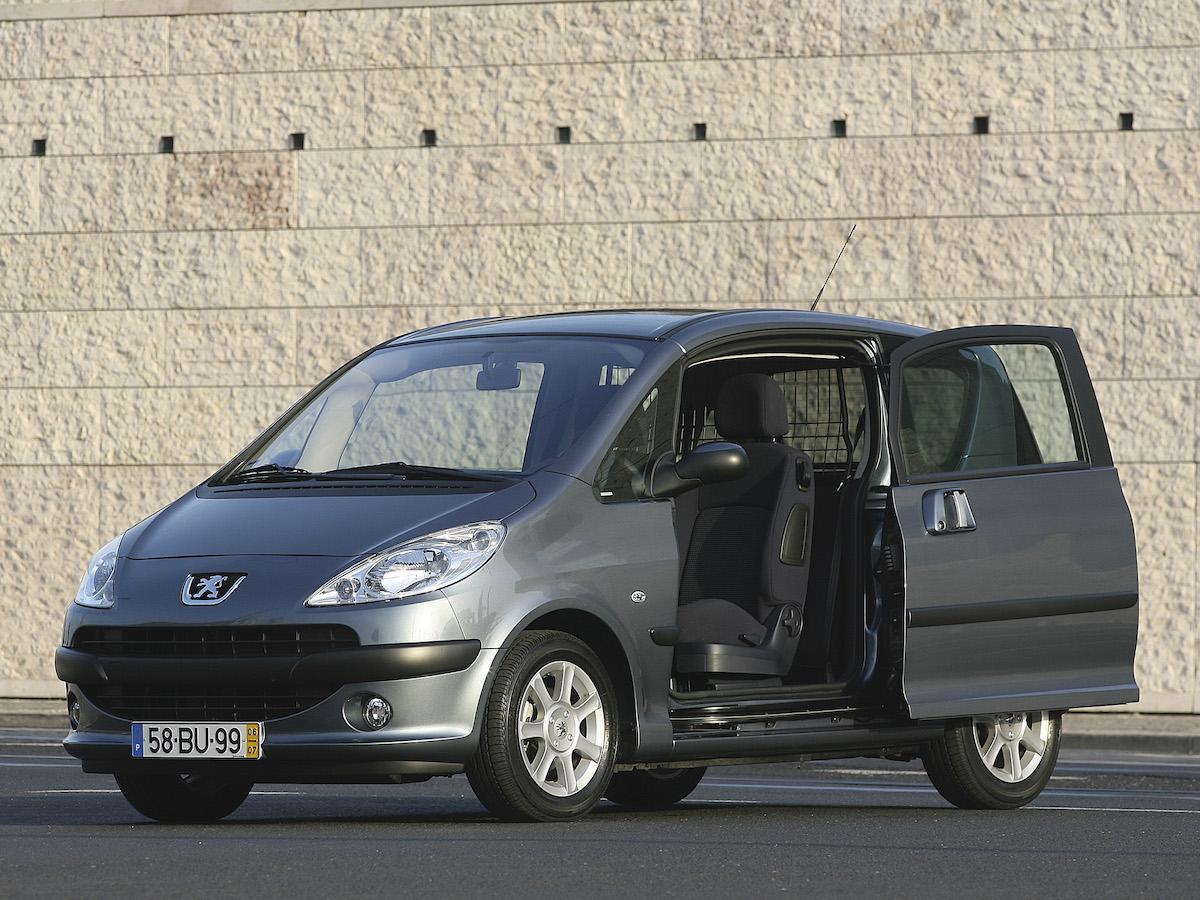 Peugeot 1007 2005