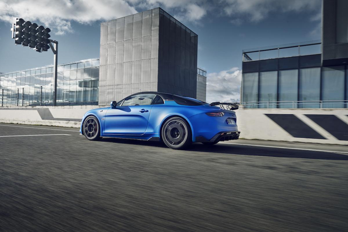 Alpine A110 R rijtest review autofans