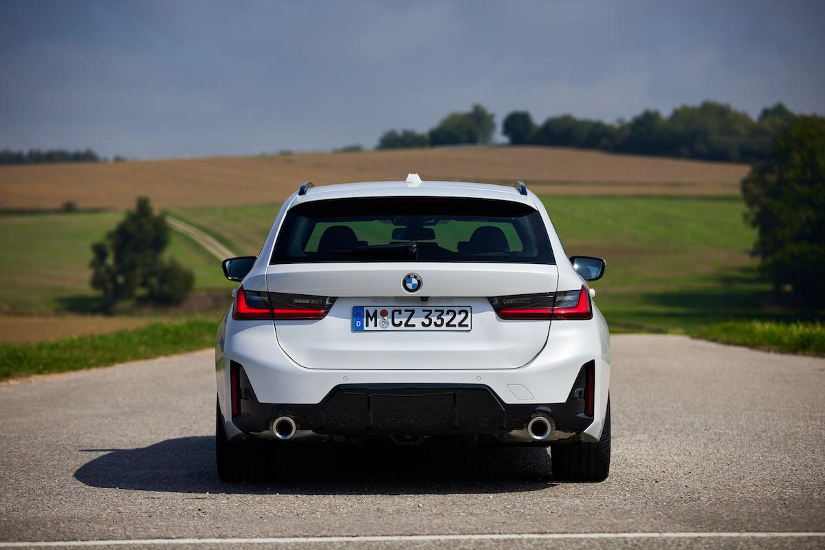 BMW 3 Reeks Touring facelift review rijtest 320e