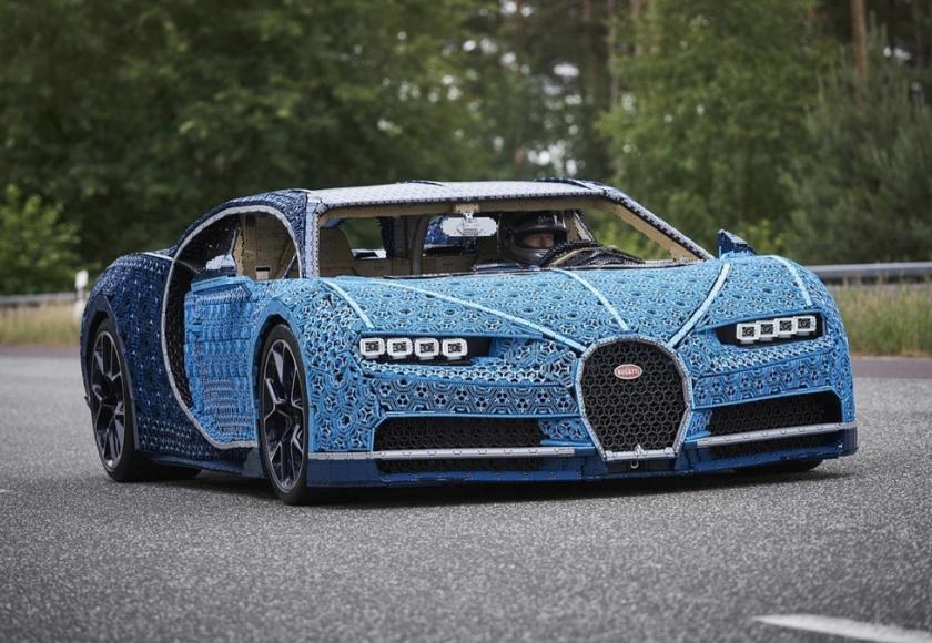 bugatti-chiron-lego-technic-12