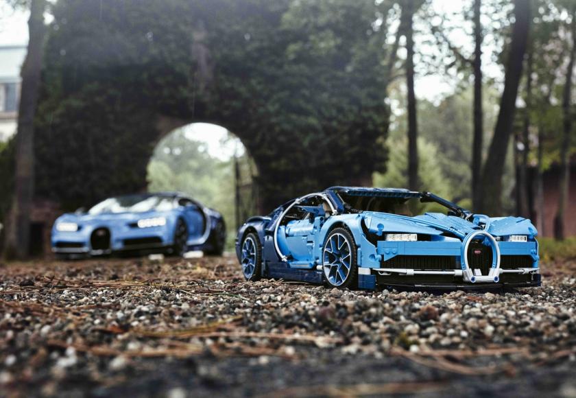 lego-bugatti-chiron-scenic-shot