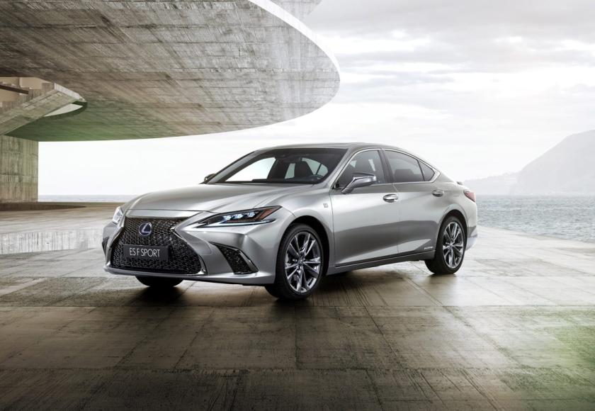 lexus-es-2018