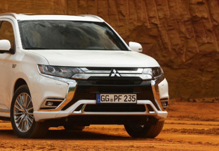 Rijtest-mitsubishi-outlander-phev-my19-2018