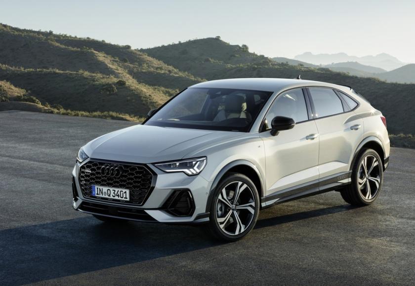 audi-q3-sportback-2019-grey_11