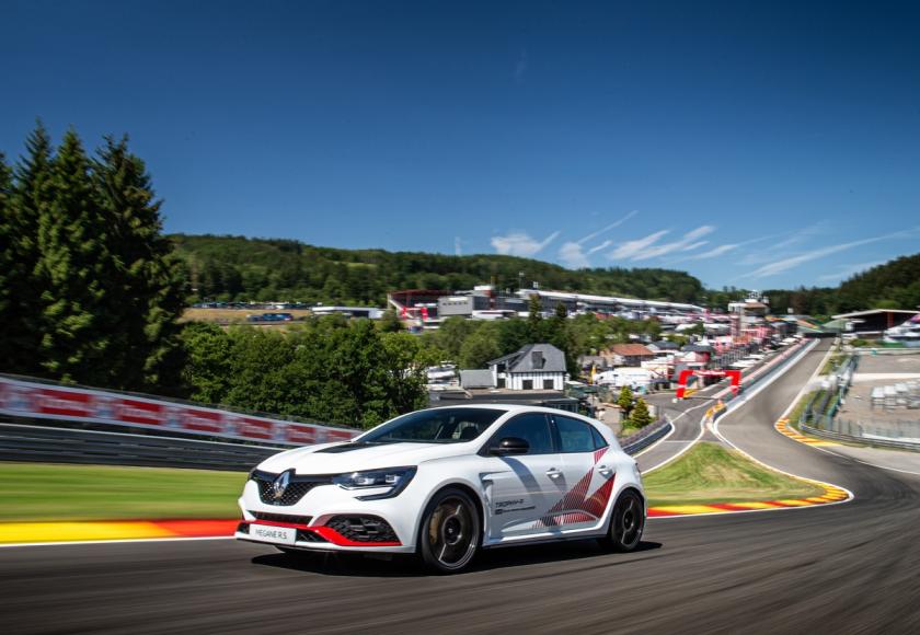 renault-megane-trophy-r-spa-2019_01