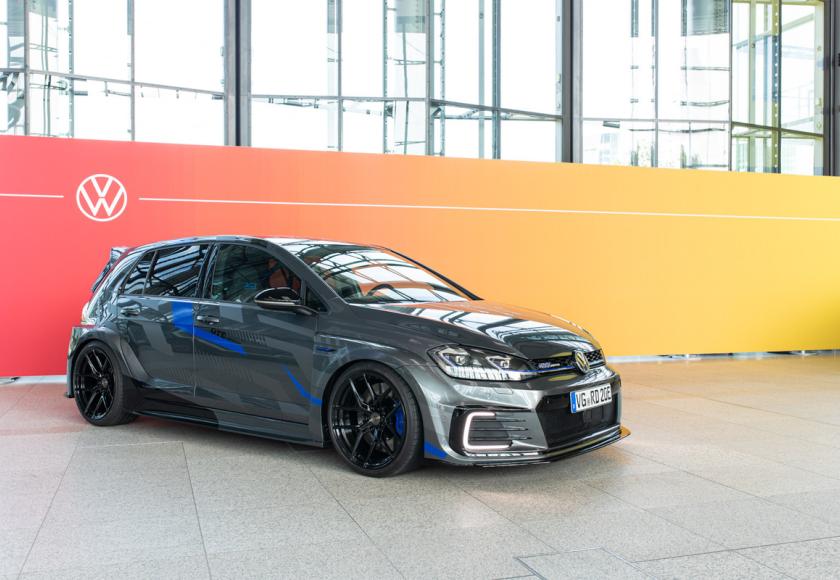 Volkswagen Golf GTE HyRACER