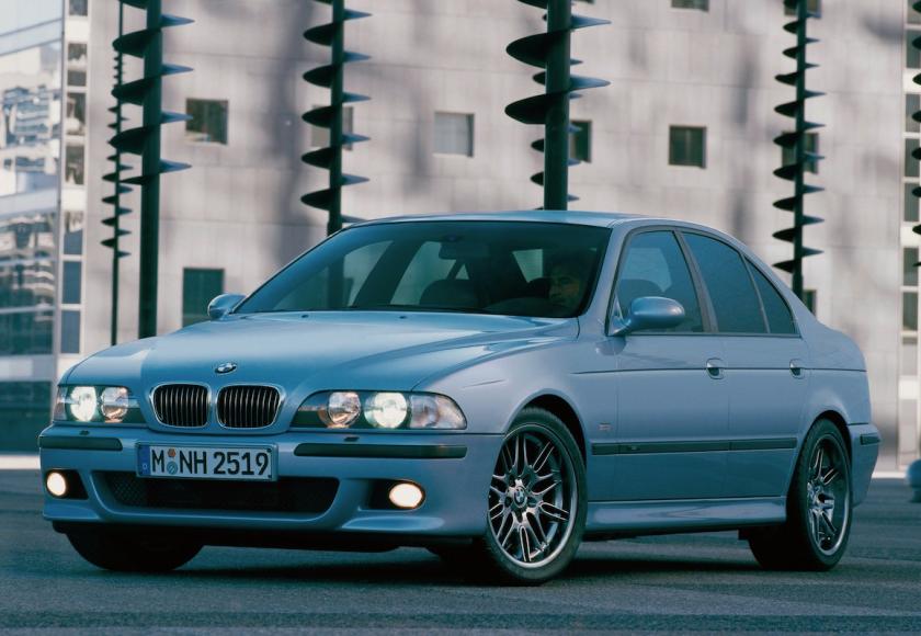 BMW E39 M5 1998