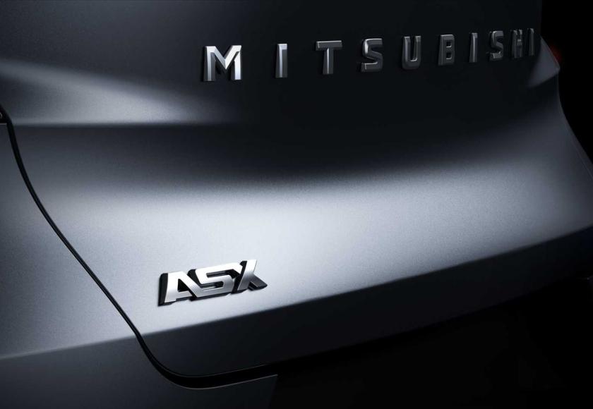 Mitsubishi ASX teaser 2022