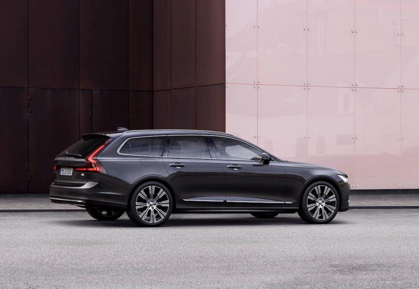 Volvo V90 2022