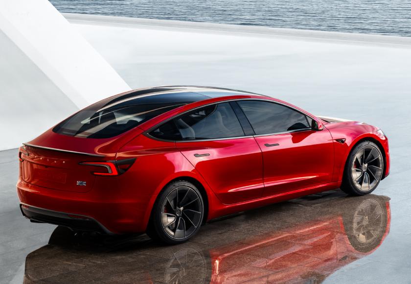 Tesla Model 3 Performance Highland facelift