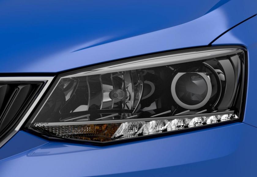 skoda-fabia-teaser-koplamp